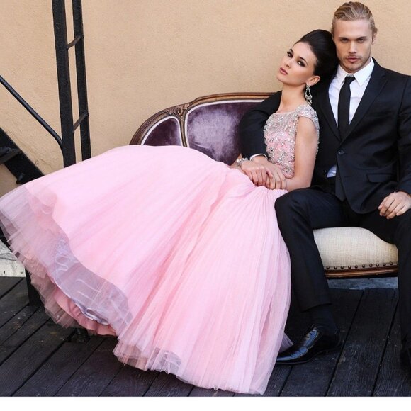 Luxurious Couture Wedding Evening Prom Party Runway Designer Beaded Gown Dress - Picture 8 of 16